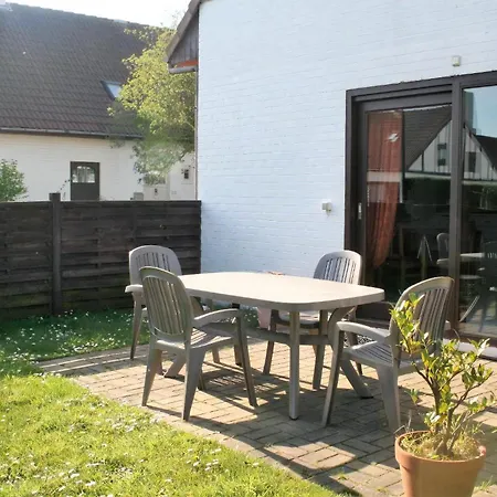 Achter N Diek Holiday home *